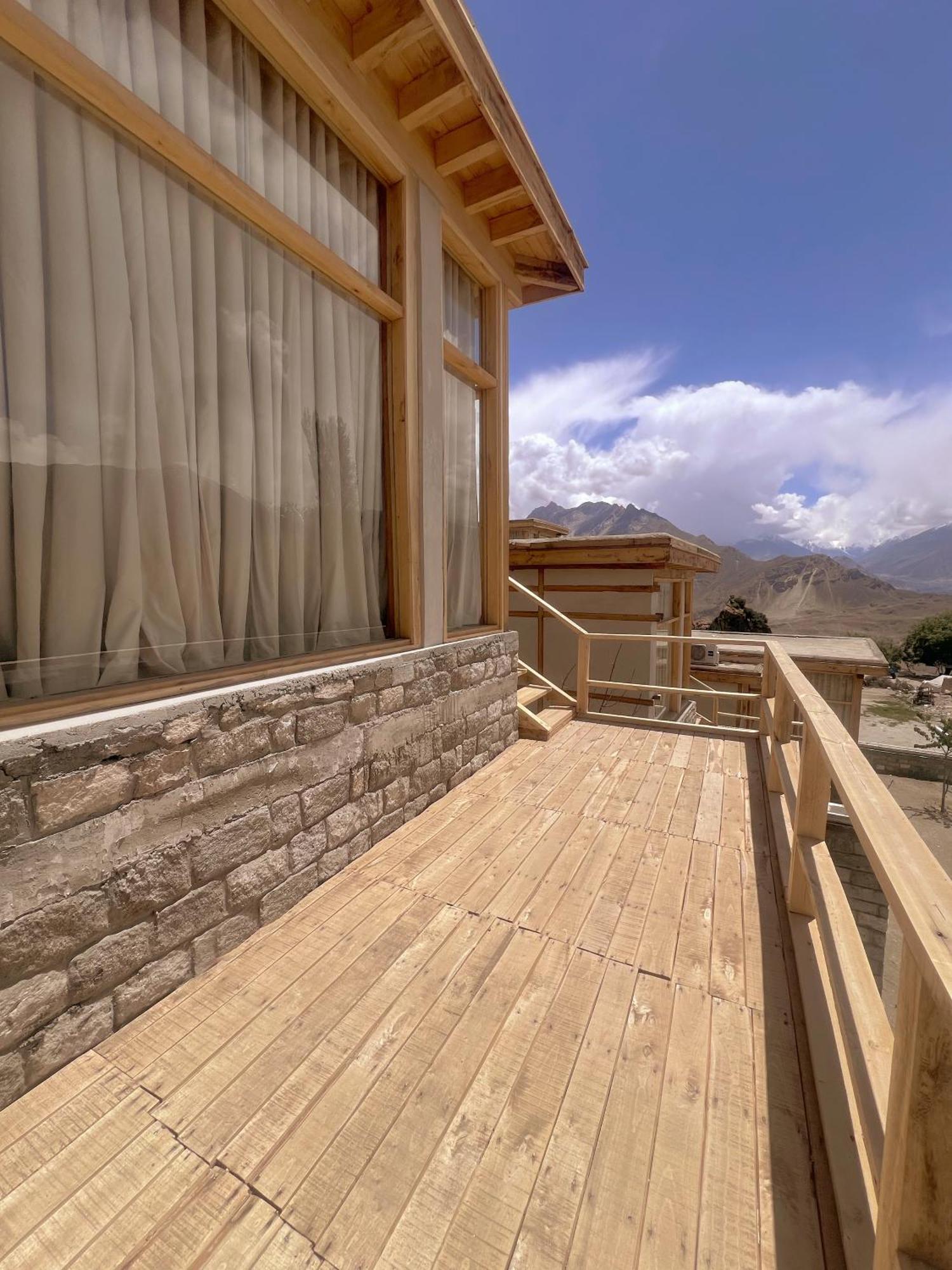 The Rihla Hunza - Managed By Luxus Hotel Karimabad  ภายนอก รูปภาพ